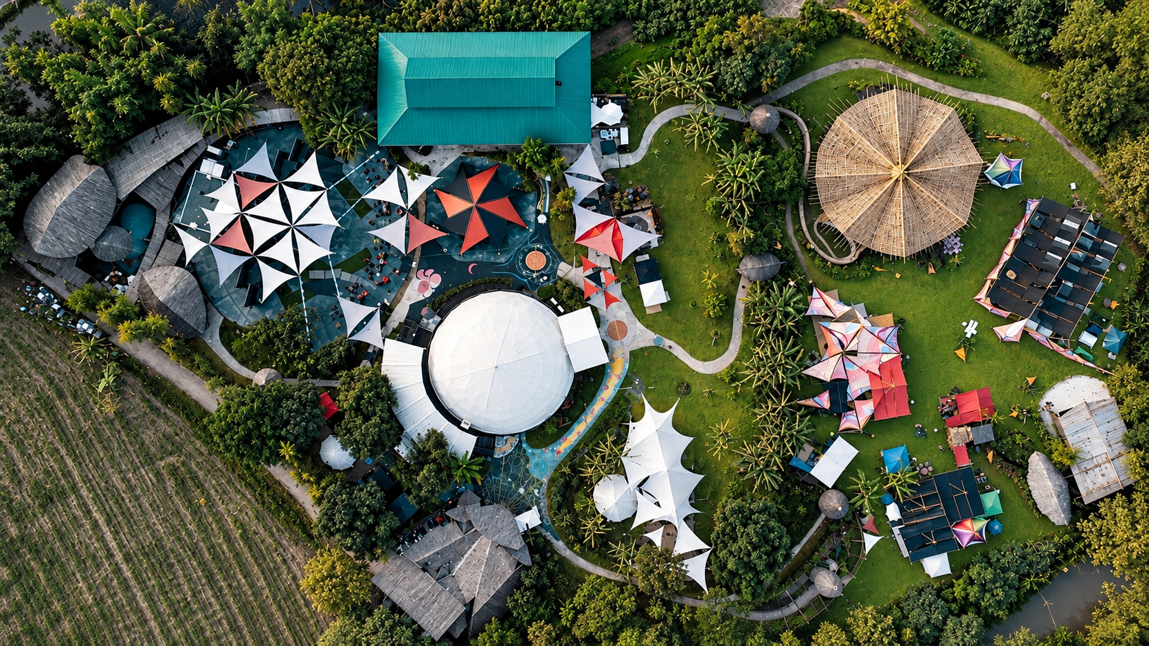 Aerial view of Dreamscape in Pai