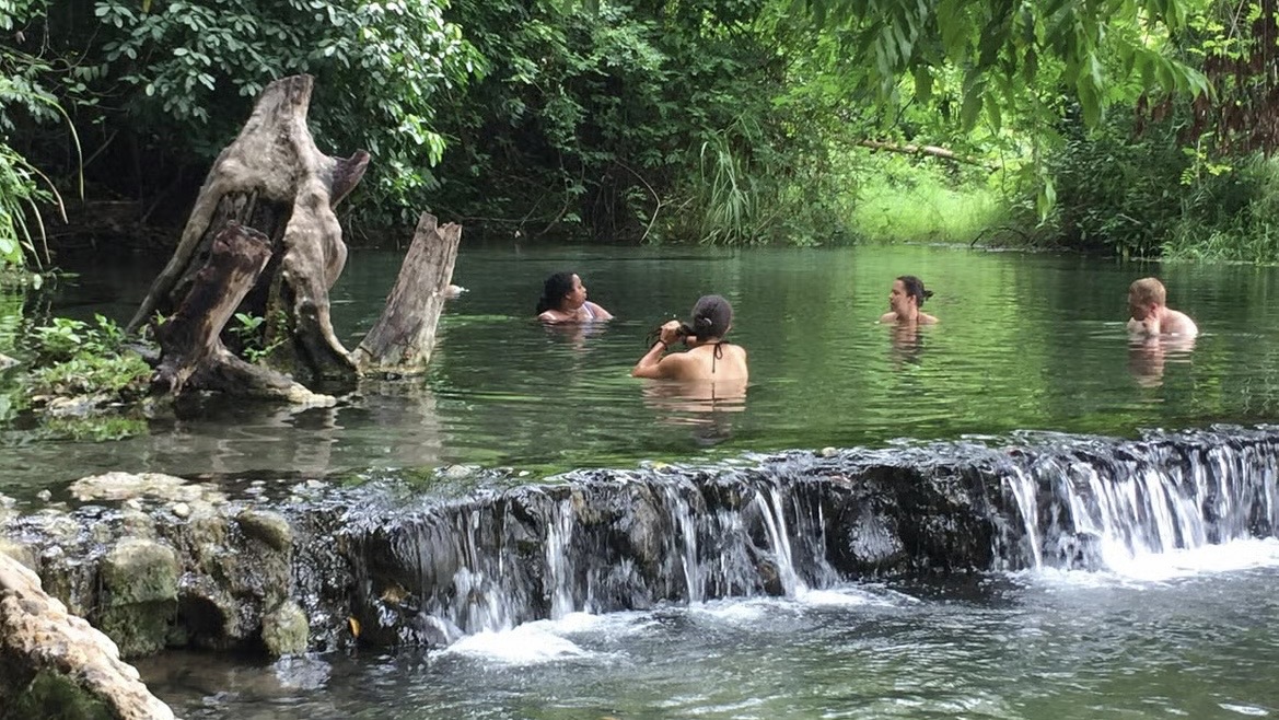 Sai Ngam Hot Spring tour
